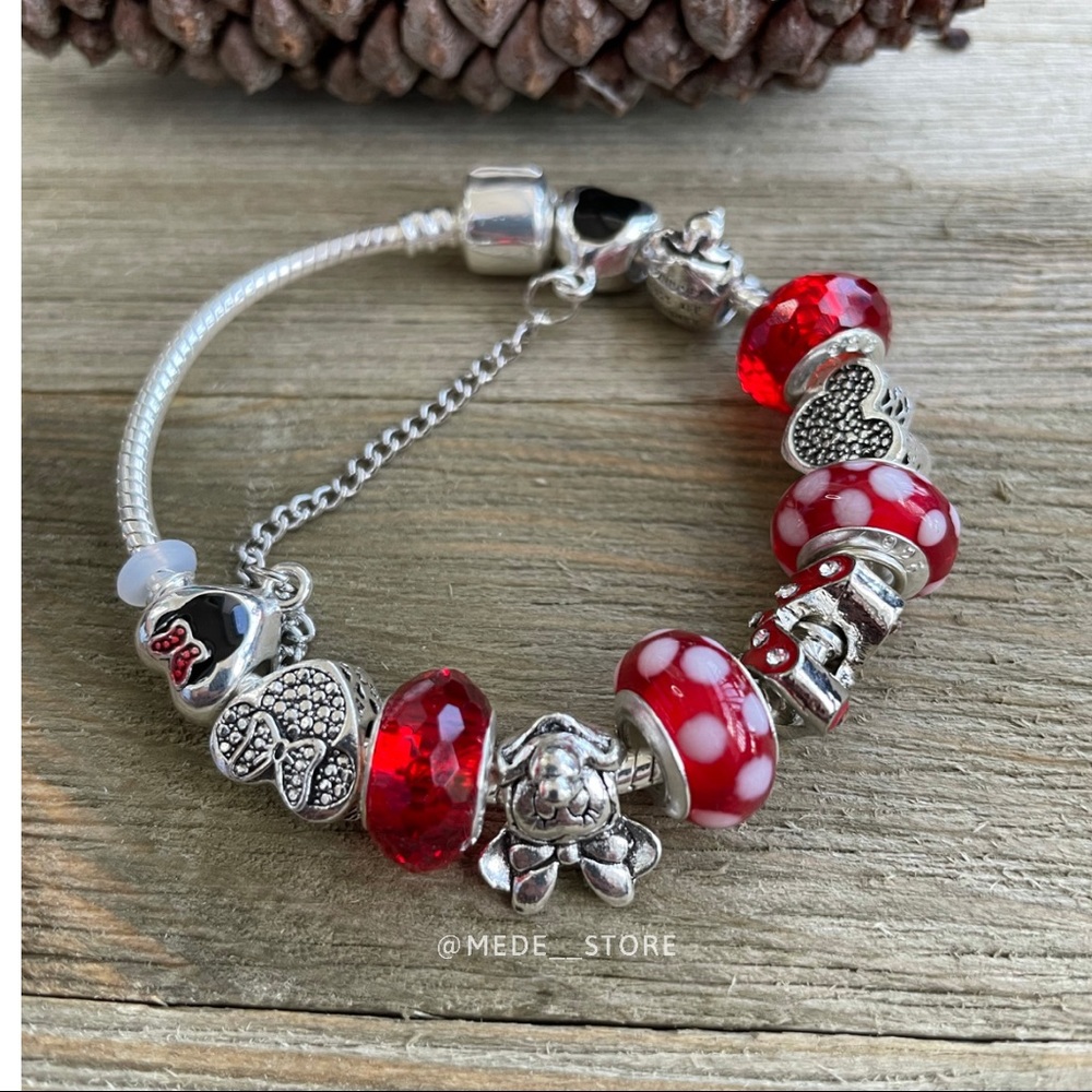 Disney charm Minnie Mouse bracelet metal fashion  collection 2021 jewelry